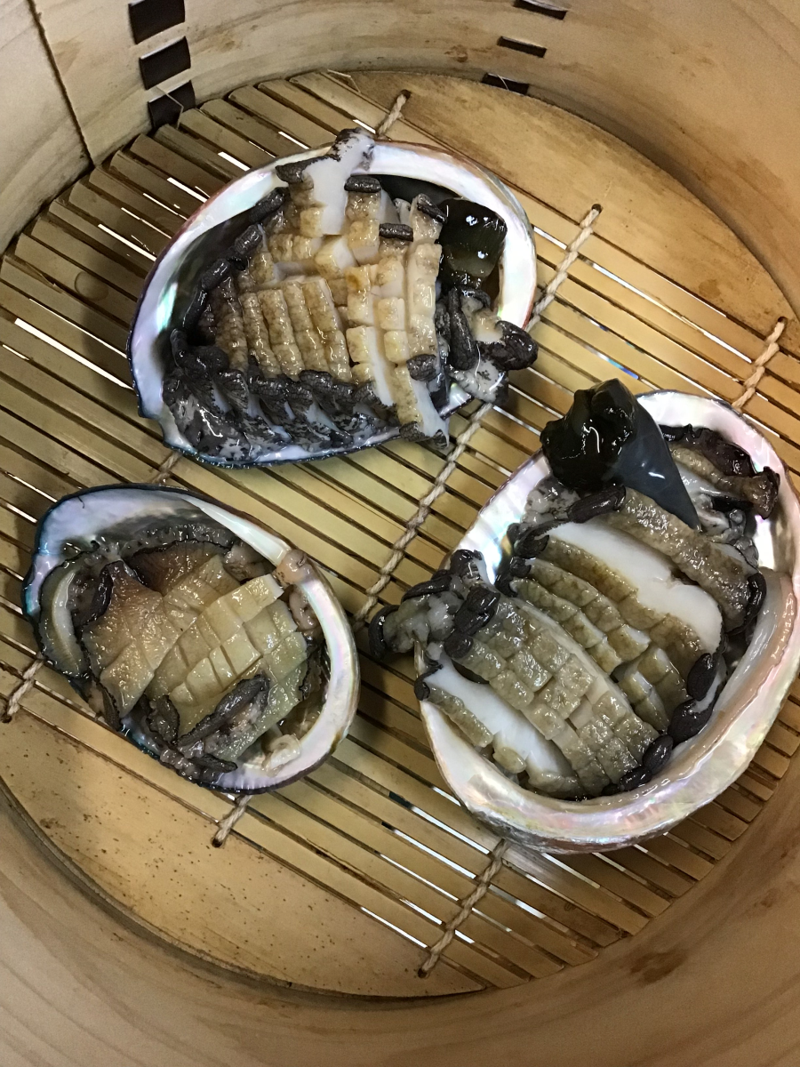 【必ずお問合せください→専用ページをご用意します】★数量限定【活き】極アワビ　在庫無くなり次第終了